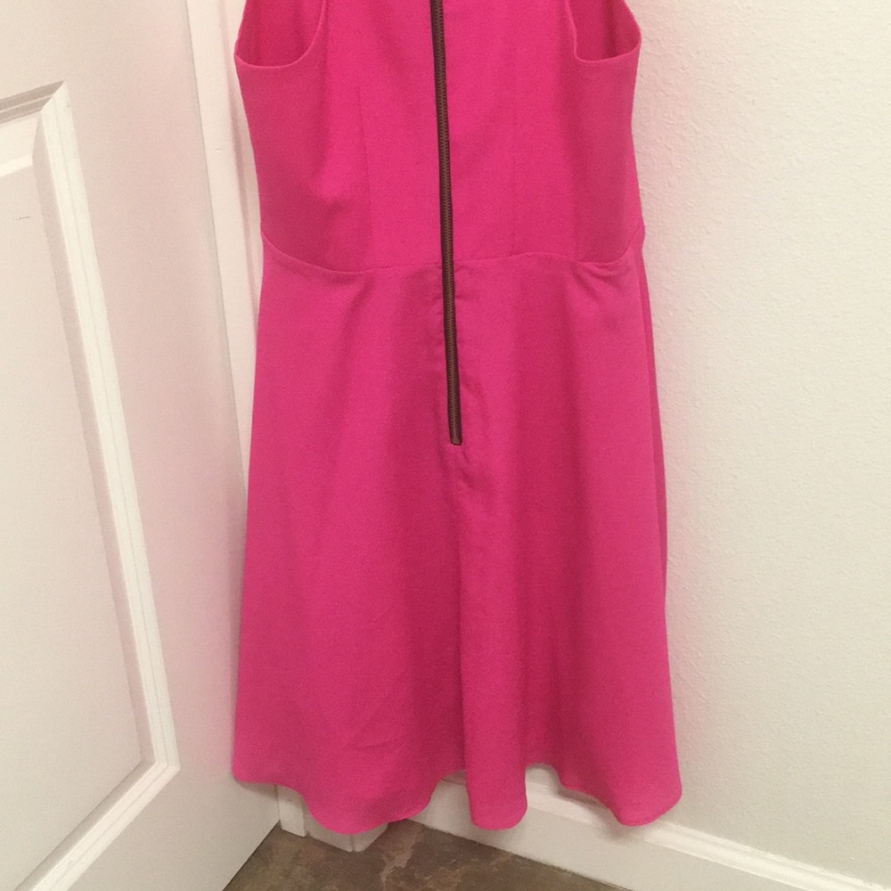 ✨ Moving sale 🚗- Stunning Naven hot pink halter skater dress, Size 2 - Picture 14 of 14